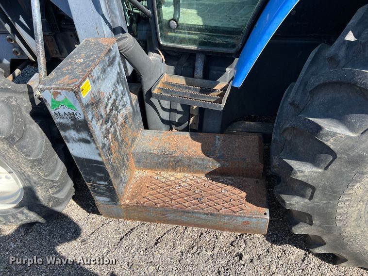 image for item JA9734 2001 New Holland TS110  MFWD tractor