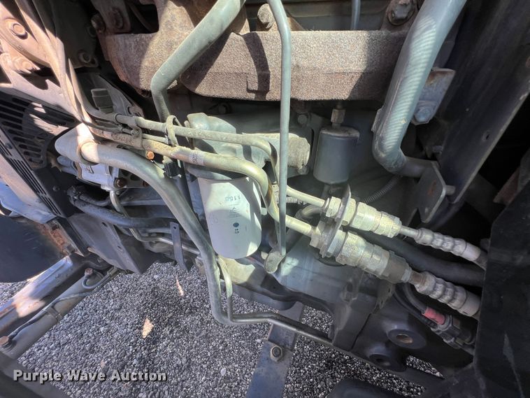 image for item JA9734 2001 New Holland TS110  MFWD tractor