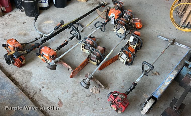 image for item JA9767 Lawn and garden equipment