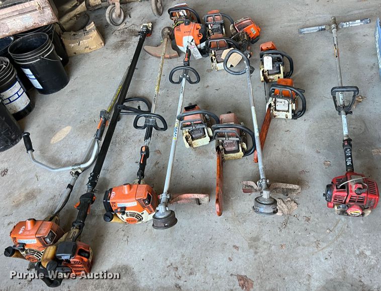 image for item JA9767 Lawn and garden equipment