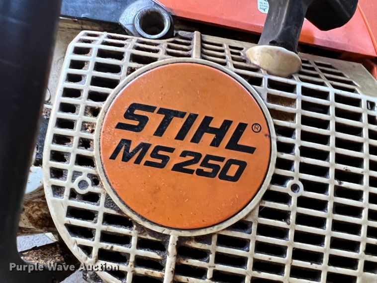 image for item JA9767 Lawn and garden equipment