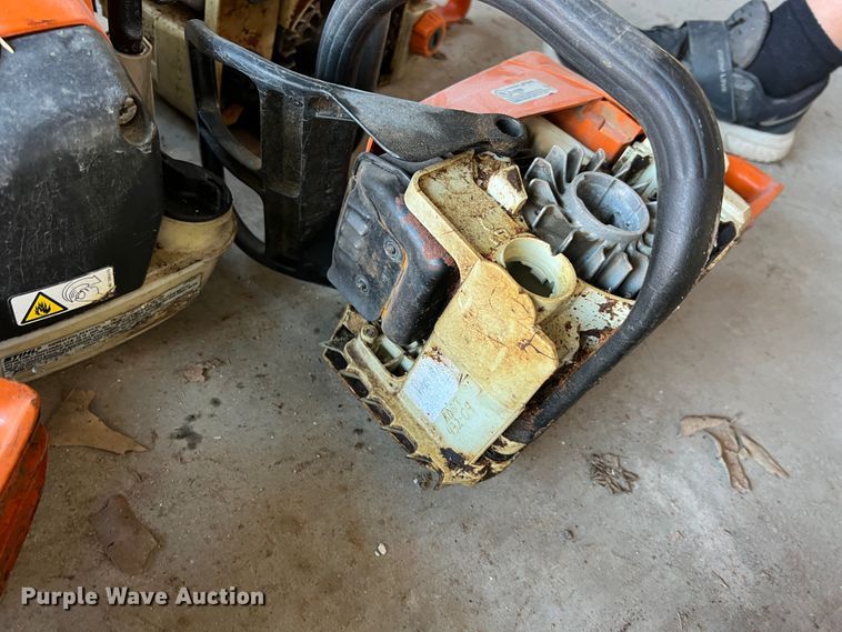 image for item JA9767 Lawn and garden equipment