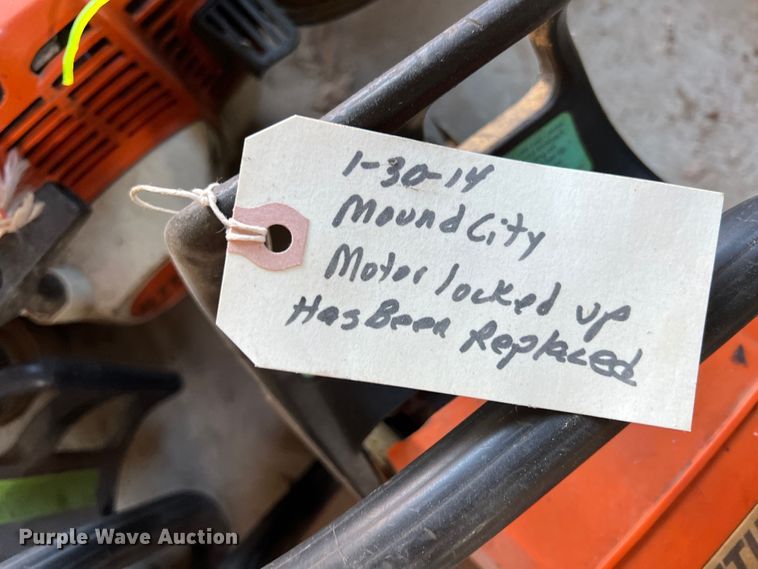 image for item JA9767 Lawn and garden equipment