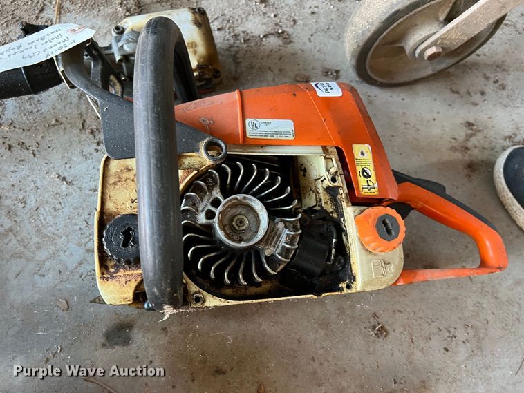 image for item JA9767 Lawn and garden equipment