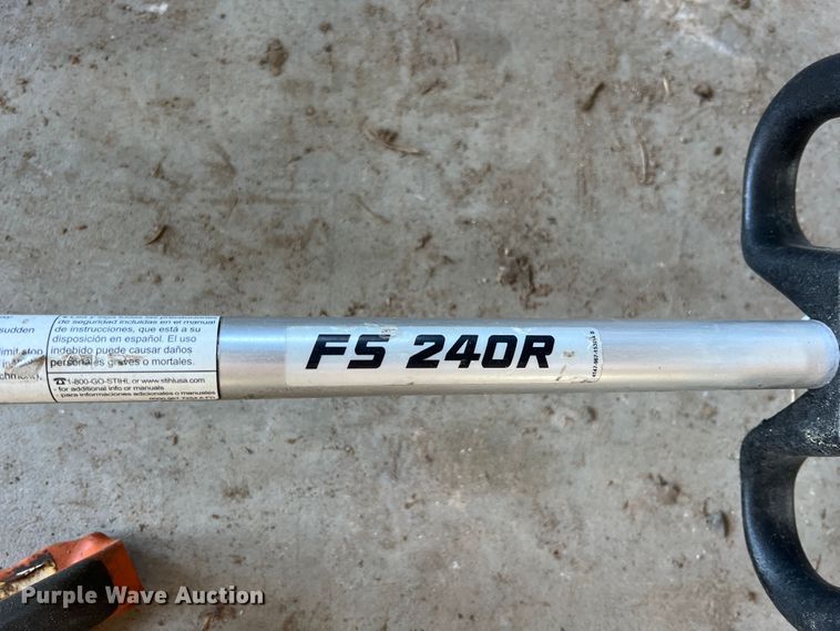 image for item JA9767 Lawn and garden equipment