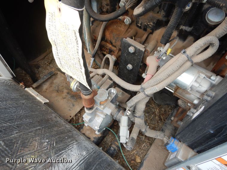 image for item KF9332 Generac QT02524AVSNA generator