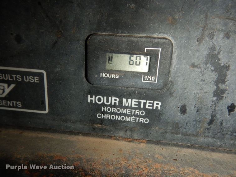 image for item KF9394 (2) 2010 Hotsy 982SS pressure washers