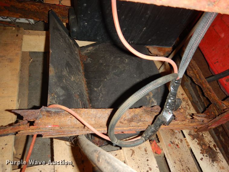 image for item KF9394 (2) 2010 Hotsy 982SS pressure washers