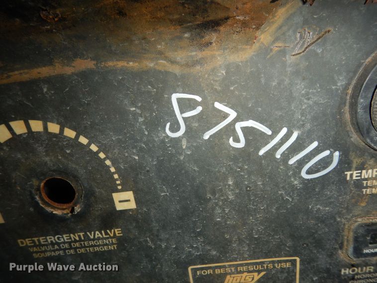 image for item KF9394 (2) 2010 Hotsy 982SS pressure washers