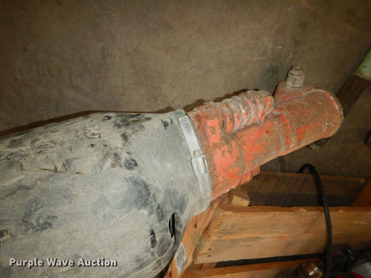 image for item KF9402 (2) jack hammers