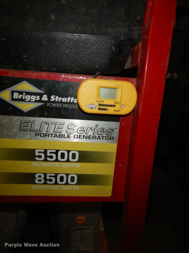 image for item KF9411 2004 Briggs & Stratton 5500 generator