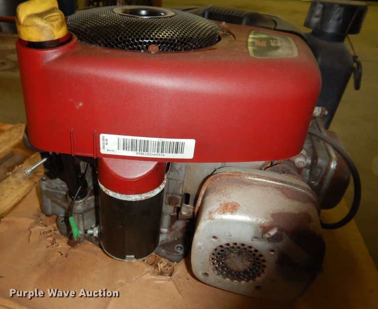 image for item KF9414 Briggs & Stratton  gas engine