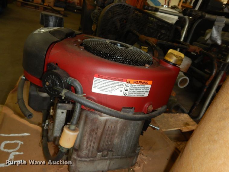 image for item KF9414 Briggs & Stratton  gas engine