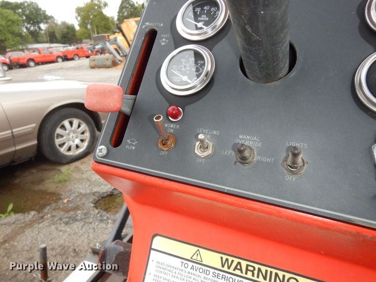 image for item KF9424 2001 DewEze 72 slope mower