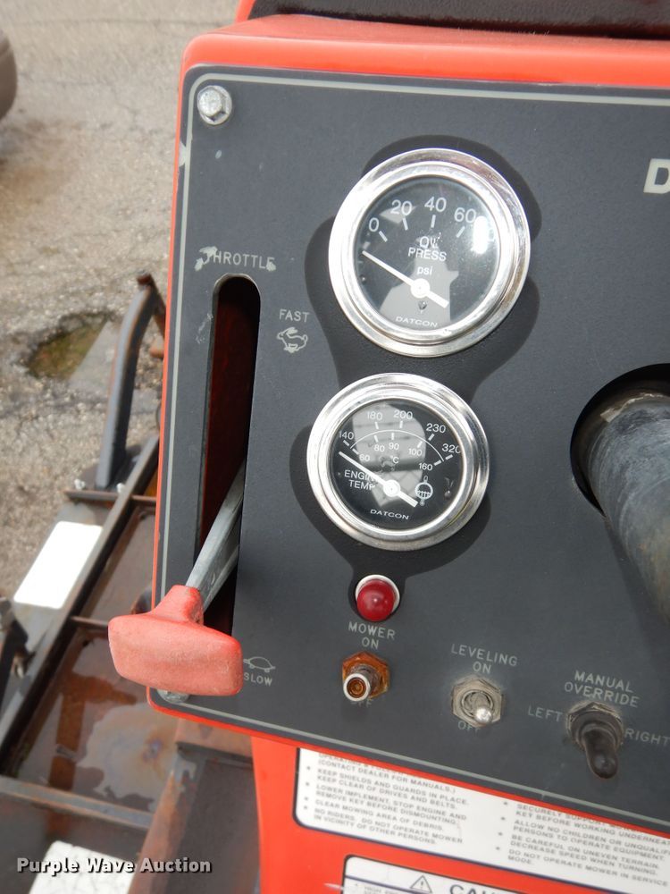 image for item KF9424 2001 DewEze 72 slope mower