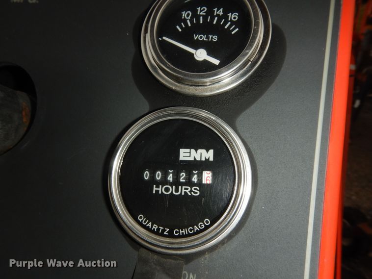 image for item KF9424 2001 DewEze 72 slope mower