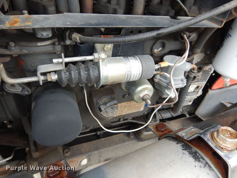 image for item KF9424 2001 DewEze 72 slope mower