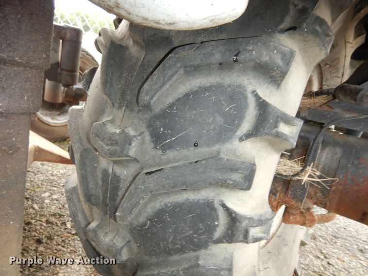 image for item KF9424 2001 DewEze 72 slope mower