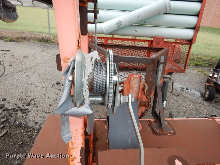 image for item KF9425 2011 National Signal Aero-Lite arrow board trailer