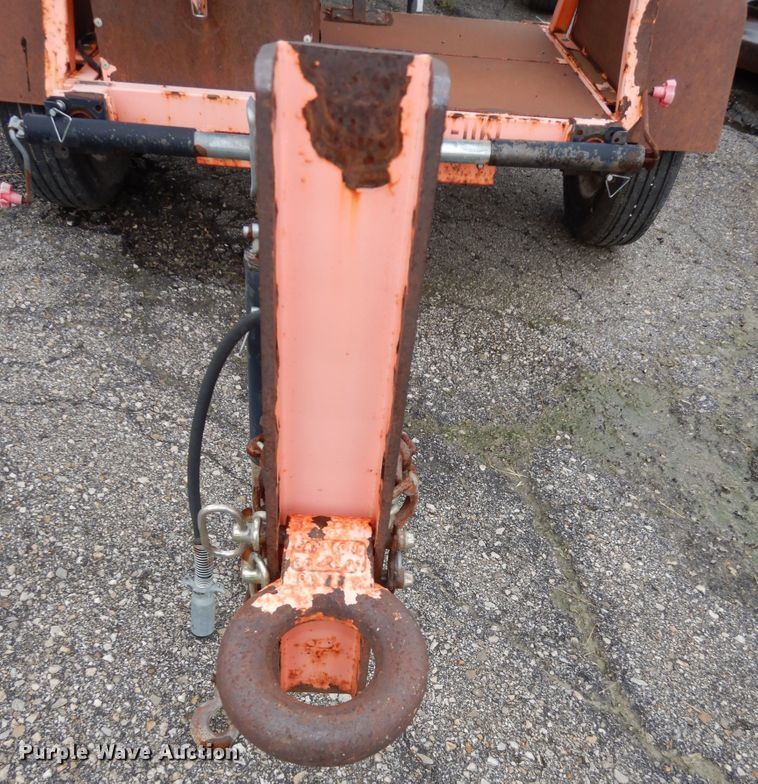 image for item KF9425 2011 National Signal Aero-Lite arrow board trailer