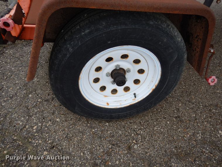 image for item KF9425 2011 National Signal Aero-Lite arrow board trailer