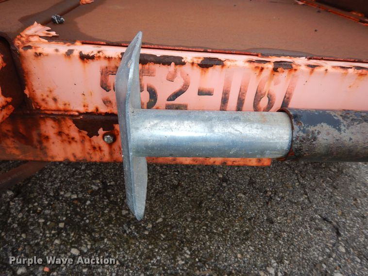 image for item KF9425 2011 National Signal Aero-Lite arrow board trailer