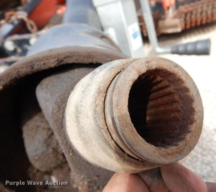 image for item LB9998 2011 Land Pride RCBM6610  rotary mower