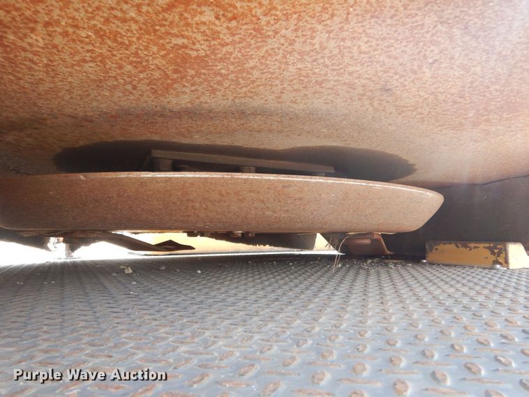 image for item LB9999 2005 Ford F550 Super Duty XLT  flatbed truck with boom mower