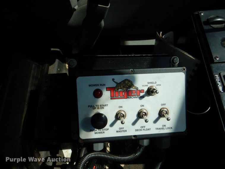 image for item LB9999 2005 Ford F550 Super Duty XLT  flatbed truck with boom mower