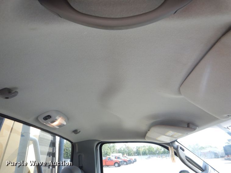 image for item LB9999 2005 Ford F550 Super Duty XLT  flatbed truck with boom mower