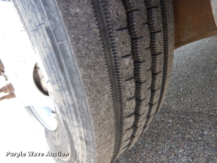 image for item LB9999 2005 Ford F550 Super Duty XLT  flatbed truck with boom mower