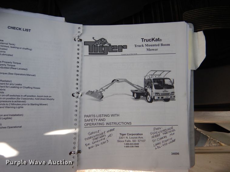 image for item LB9999 2005 Ford F550 Super Duty XLT  flatbed truck with boom mower