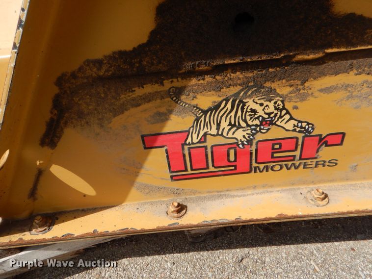 image for item LB9999 2005 Ford F550 Super Duty XLT  flatbed truck with boom mower