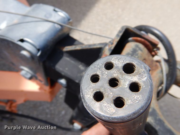 image for item LC9001 2007 Ver-Mac PCMS 1210 message board trailer