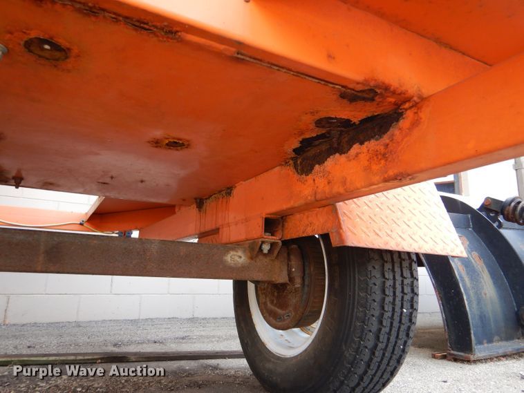 image for item LC9001 2007 Ver-Mac PCMS 1210 message board trailer