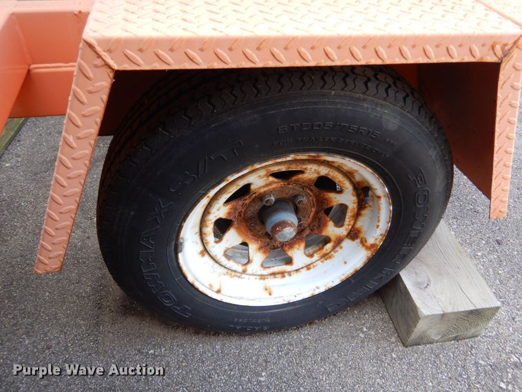 image for item LC9001 2007 Ver-Mac PCMS 1210 message board trailer