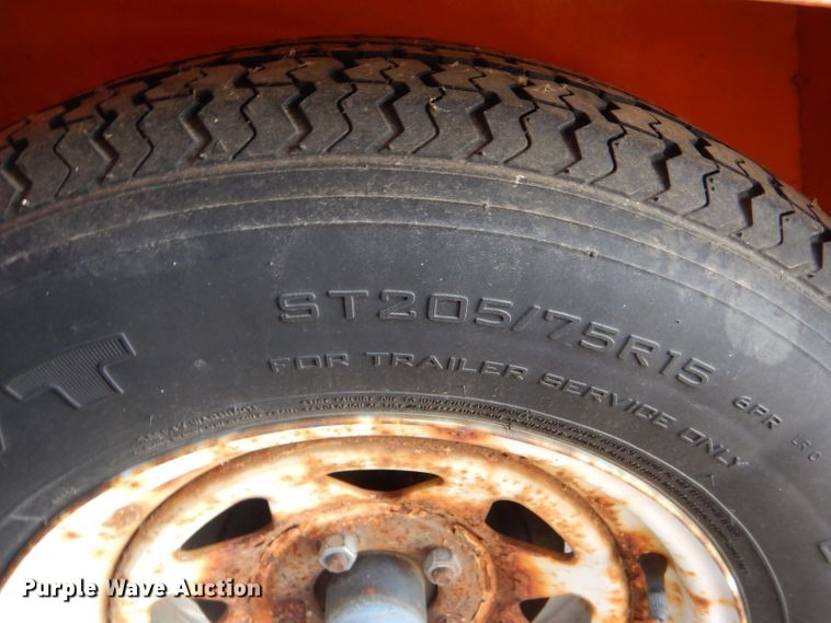 image for item LC9001 2007 Ver-Mac PCMS 1210 message board trailer