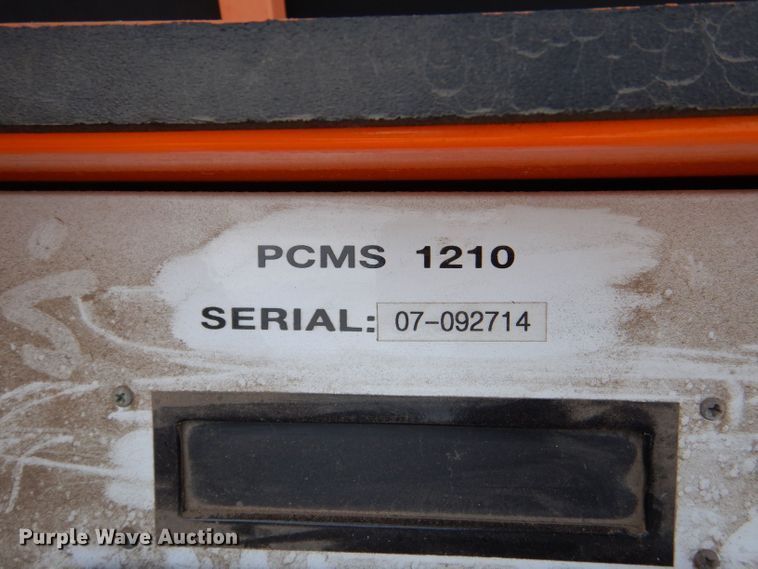 image for item LC9002 2007 Ver-Mac PCMS 1210 message board trailer