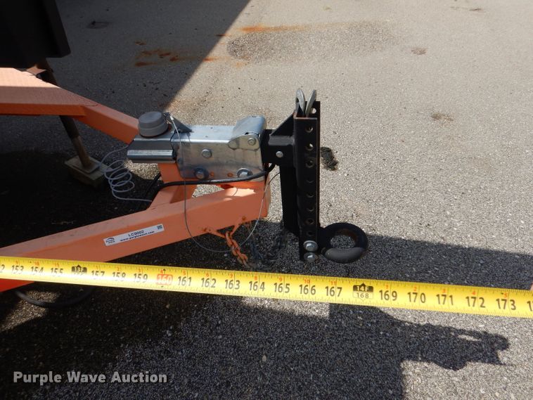 image for item LC9002 2007 Ver-Mac PCMS 1210 message board trailer