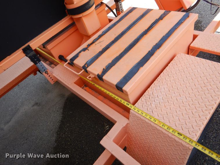 image for item LC9002 2007 Ver-Mac PCMS 1210 message board trailer