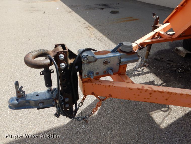 image for item LC9003 2007 Ver-Mac PCMS 1210 message board trailer