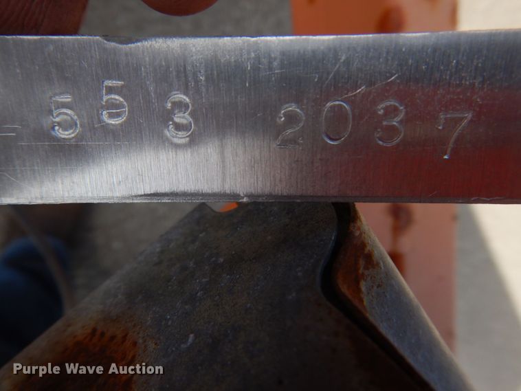 image for item LC9003 2007 Ver-Mac PCMS 1210 message board trailer