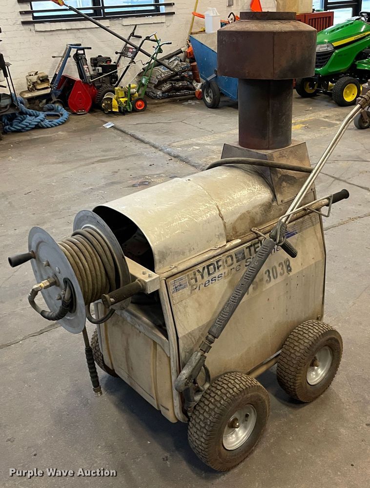 image for item LC9022 2015 Hydro Tek HD20004E2G pressure washer