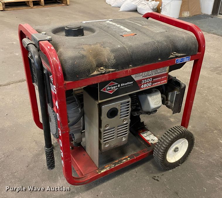 image for item LU9532 2005 Briggs & Stratton 0302-3500W generator