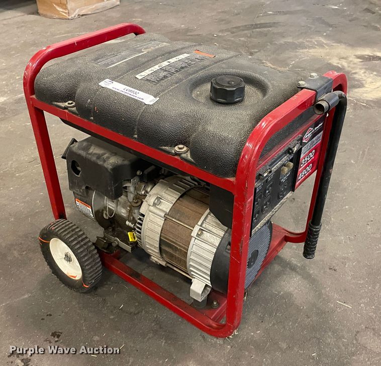 2005 Briggs & Stratton 03023500W generator in Norton, KS Item LU9532