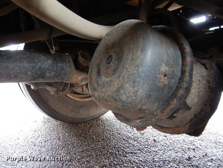 image for item LU9538 2007 Sterling SC-8000  street sweeper truck