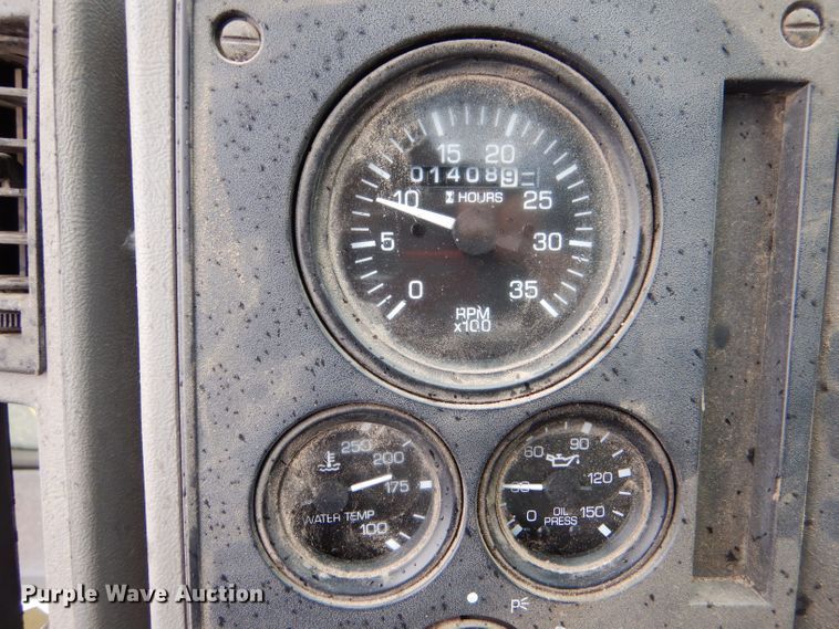 image for item LU9538 2007 Sterling SC-8000  street sweeper truck