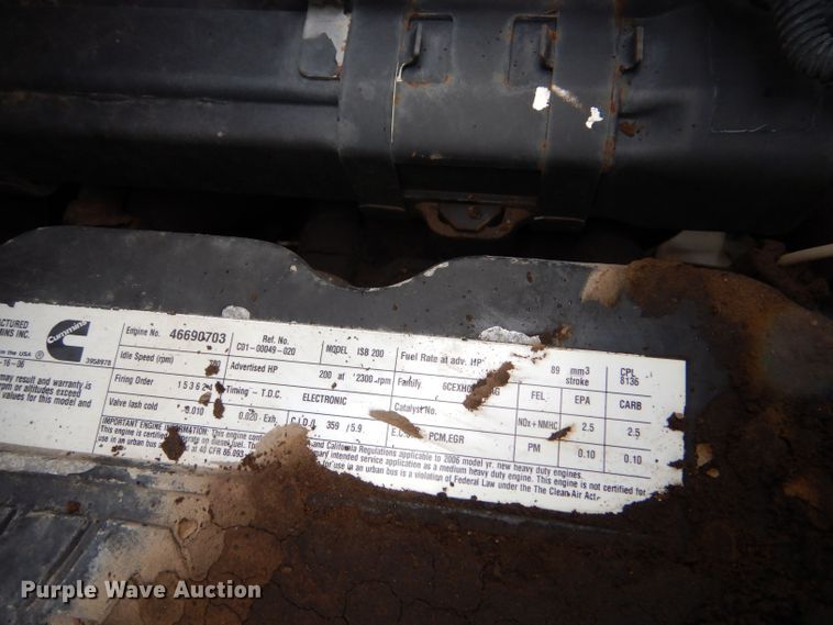 image for item LU9538 2007 Sterling SC-8000  street sweeper truck