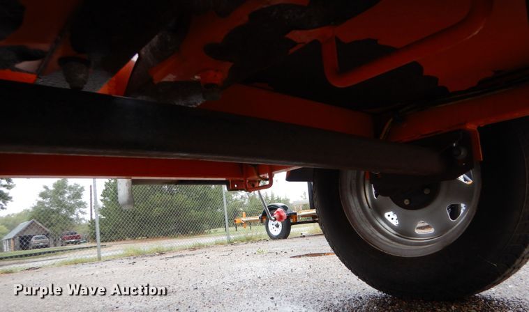 image for item LU9539 2011 National Signal Curve 150KS  arrow board trailer