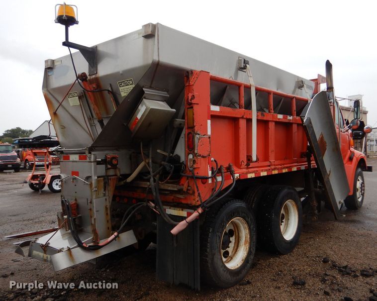 image for item LU9545 2001 Sterling LT7501  dump truck